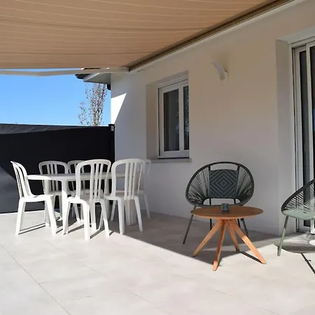 Feriehus Nouveau : Charmante Maison, Accessible Pmr Gastes